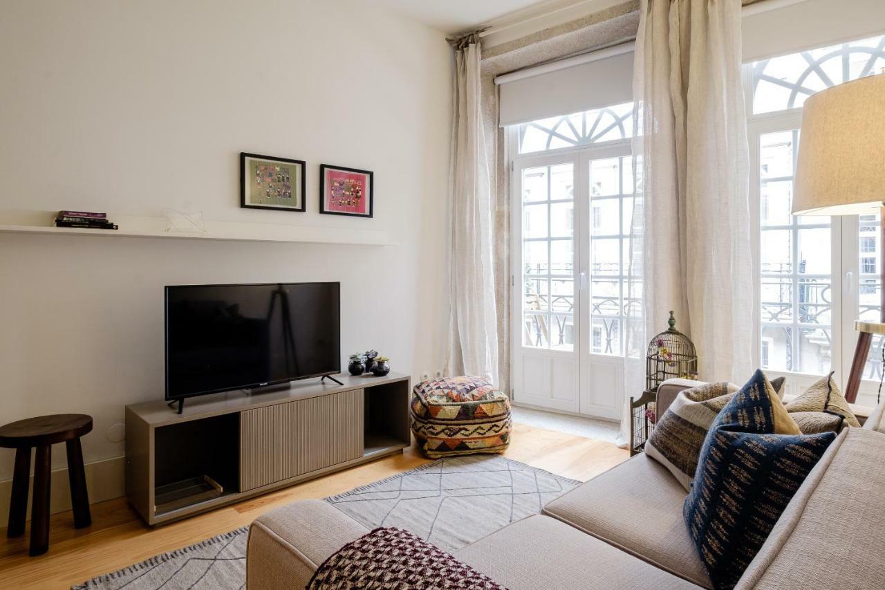 Boutique Rentals-Flores Plaza In City Historical Center Porto Exterior foto